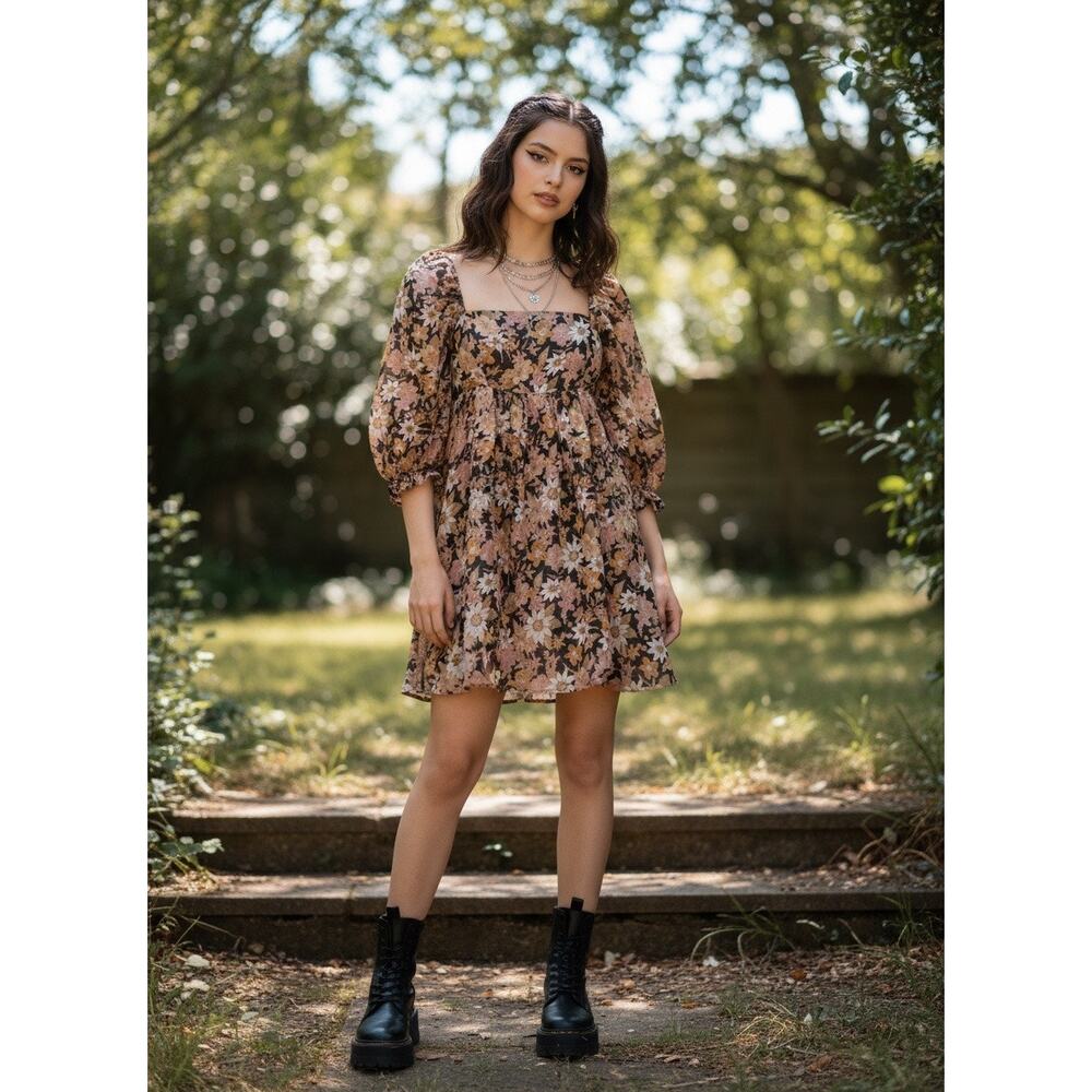 Storia Floral Puff Sleeve Babydoll Mini Dress — Size Medium